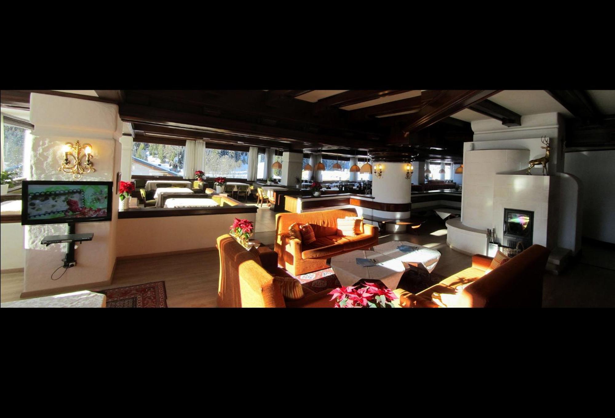 Hotel Corona Val di Zoldo Eksteriør bilde