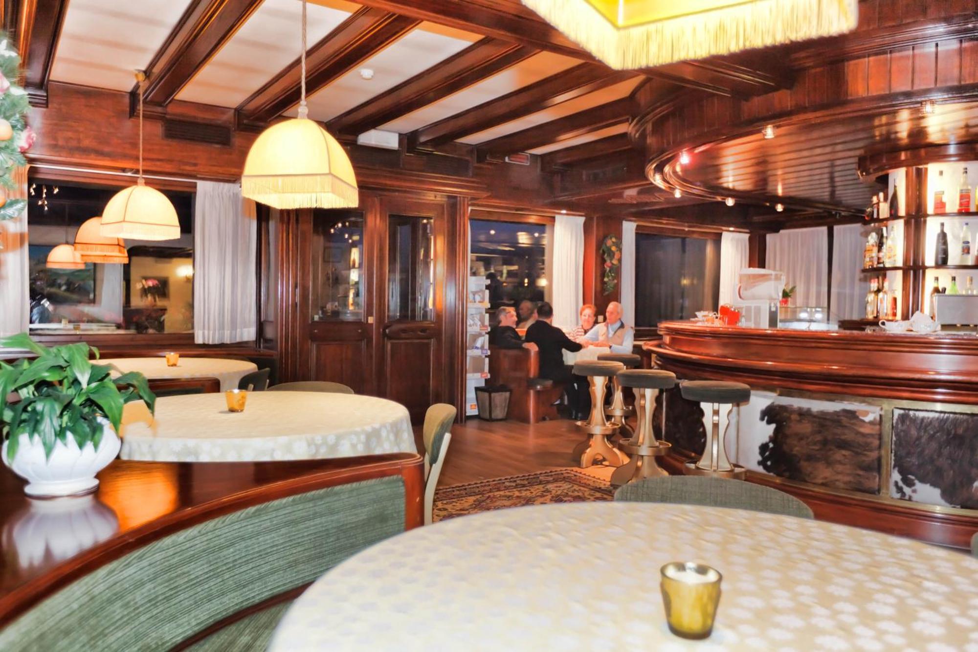 Hotel Corona Val di Zoldo Eksteriør bilde