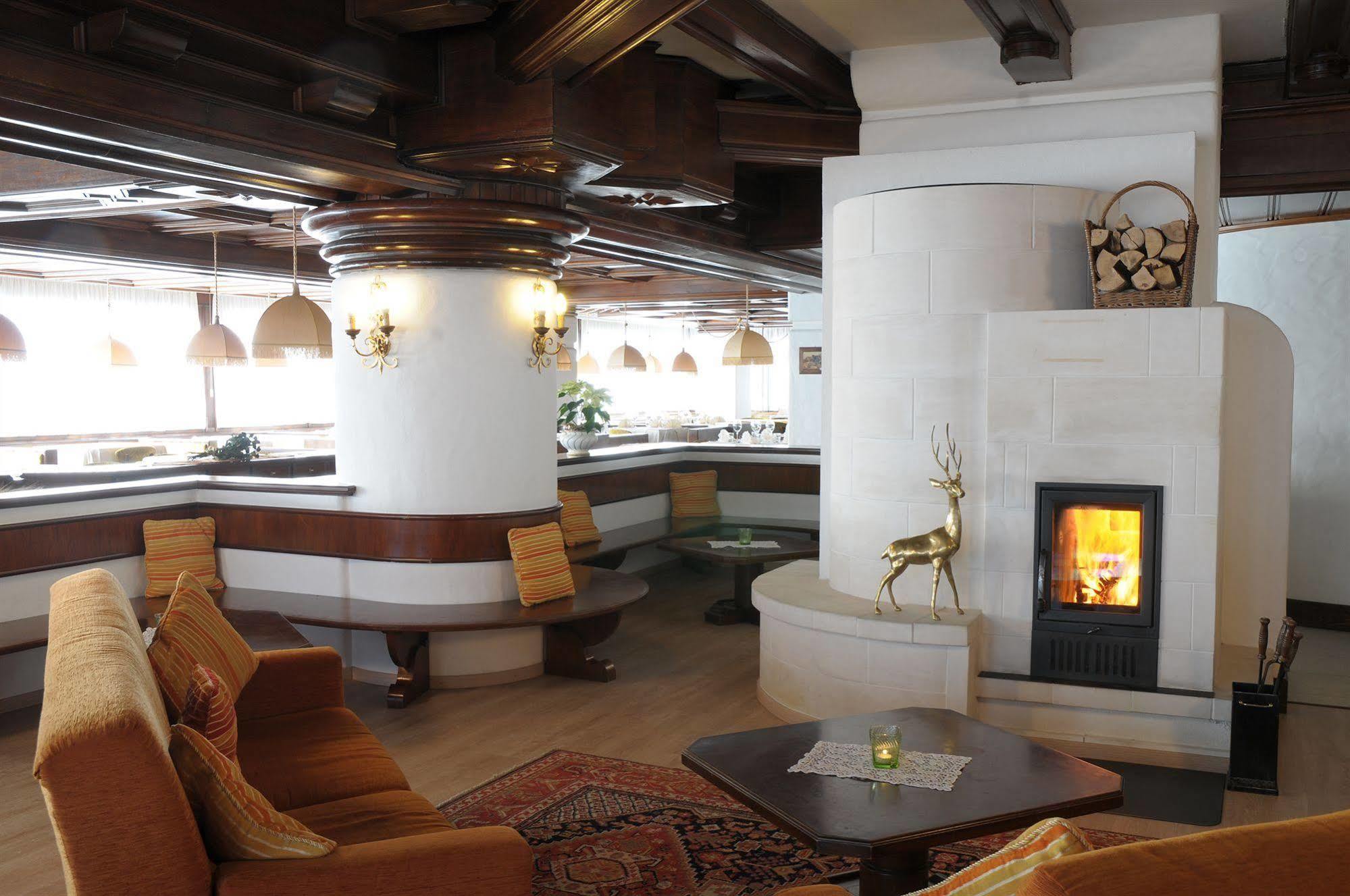 Hotel Corona Val di Zoldo Eksteriør bilde
